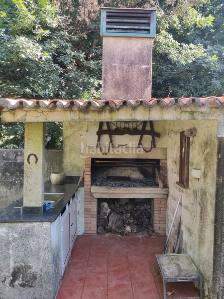 Foto 3d01ea1e-0595-46a7-85e2-bde3a38e38a8. Masia amb aparcament a Boiro