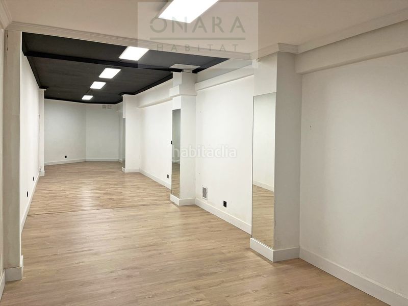 Foto 2a39ec42-0411-4813-8e54-e68fa2a9c6b0. Location local commercial dans Pinar - Anaka - Belaskoenea Irun