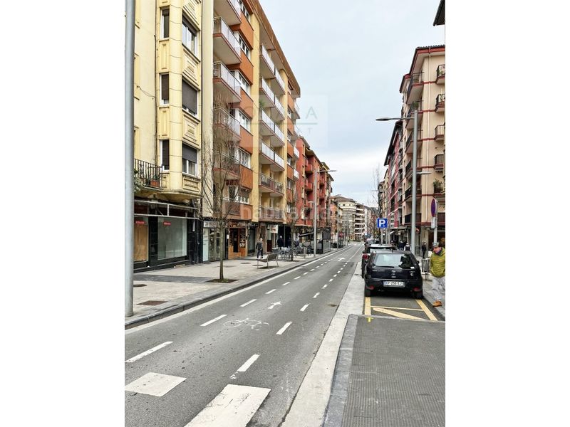 Foto be0df6a4-4328-40cf-a616-88516a8edef7. Location local commercial dans Pinar - Anaka - Belaskoenea Irun