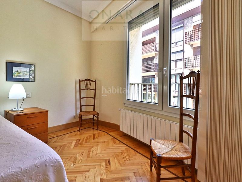 Foto 2dd4548f-c0db-4343-b7bb-96ec6081e80b. Pis a Hondarribia