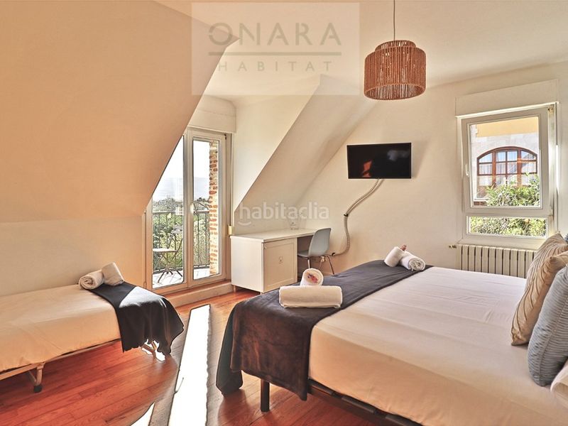 Foto 0d45e61a-22ef-4a99-b604-a37eac0e93cf. Casa amb aparcament piscina a Hondarribia