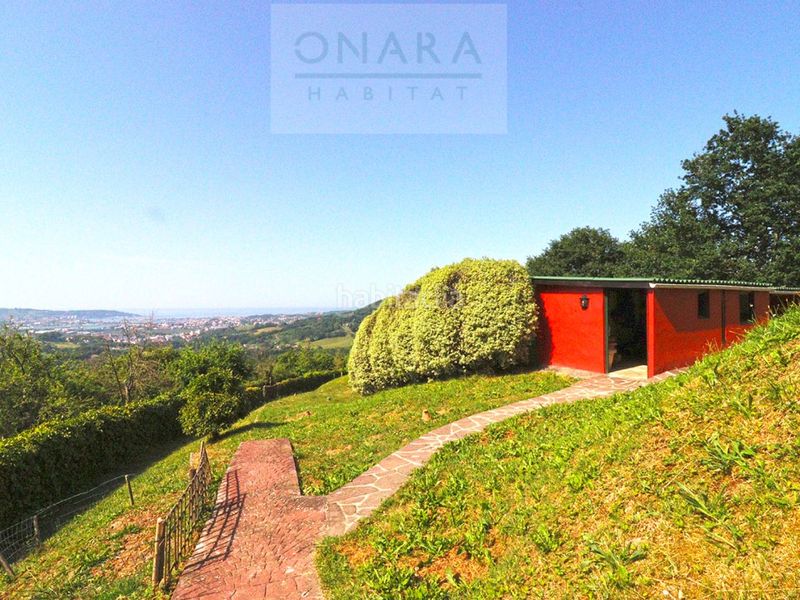 Foto a791b7c8-0bc9-48e7-8b1e-dd16dac273e8. Casa amb aparcament a Lapice - Larreaundi - Olaberria - Meaka Irun