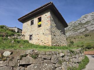 Maison  Barrio pumares. Conjunto formado por casa para rehabilitar, antiguo molino y par