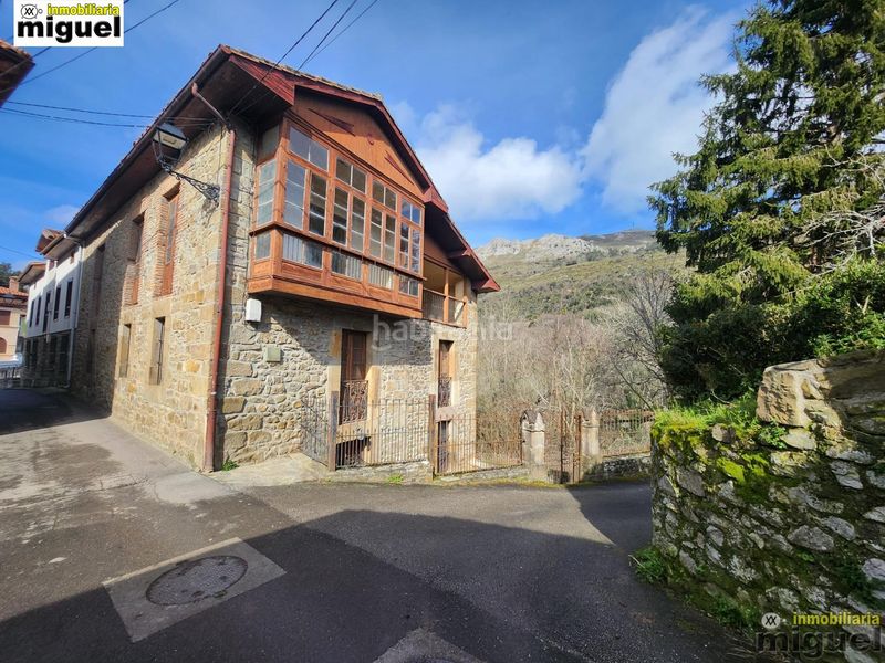 Foto 246ea41a-7f4b-4a88-a49b-6f20af69345c. Masia a Peñamellera Baja