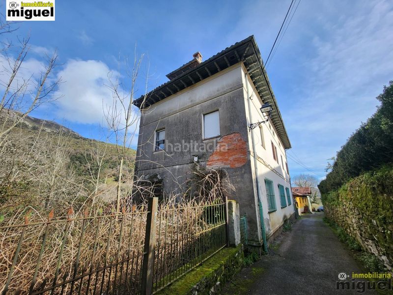 Foto a882fbd9-91de-41b5-842d-d0e7384c84e4. Masia a Peñamellera Baja