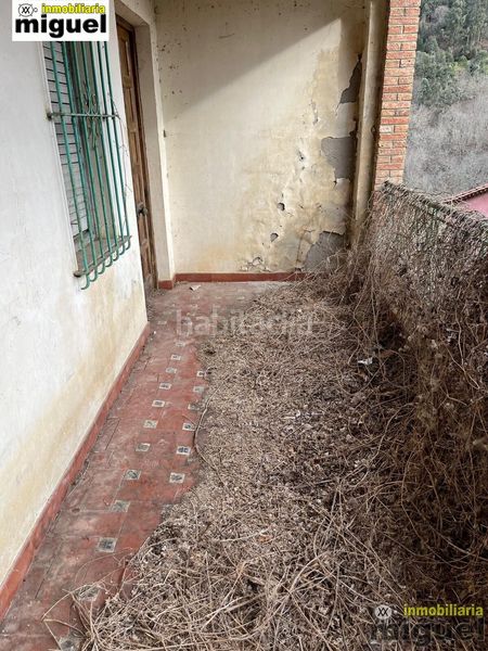 Foto df9ae8d8-d0a6-40b9-b67b-a5cdc57f80d7. Masia a Peñamellera Baja