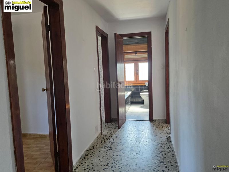 Foto 4abb8173-bd54-47d3-a00a-e9a0a47b6e26. Xalet amb calefacció aparcament a Ribadedeva