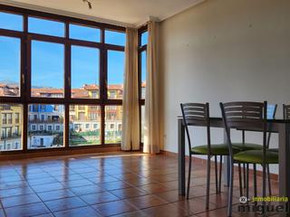 Pis a Ribadedeva. Se vende piso de dos dormitorios, piscina, con buenas vistas en
