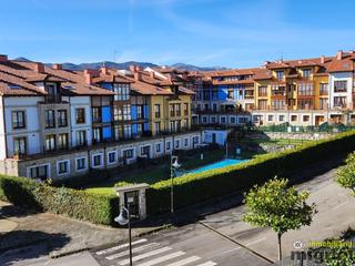 Pis a Ribadedeva. Se vende piso de dos dormitorios, piscina, con buenas vistas en