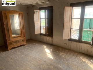 Mas  Siejo. Se vende casa para rehabilitar en siejo,  peñamellera baja