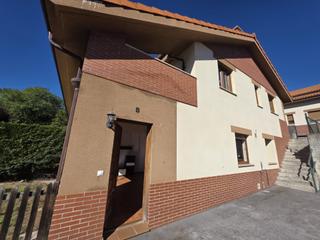Semi detached house  Barrio serdio. Se vende chalet adosado en serdio, val de san vicente