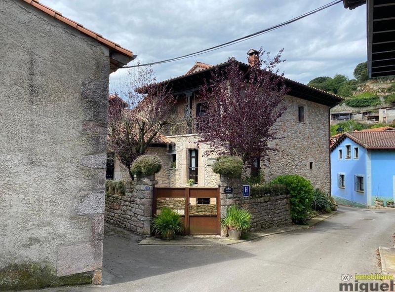 Foto 0b96bbea-0936-47bd-b22a-6ad0fd8d271b. Casa a Peñamellera Baja