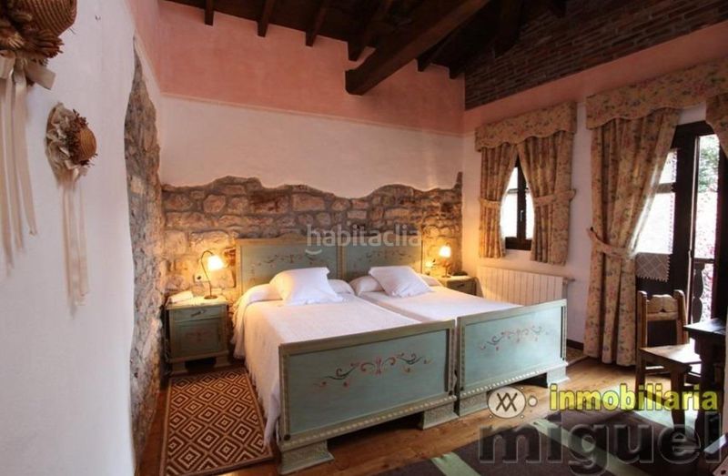 Foto dcb61baf-b27e-4944-b6f1-073be8781691. Casa a Peñamellera Baja