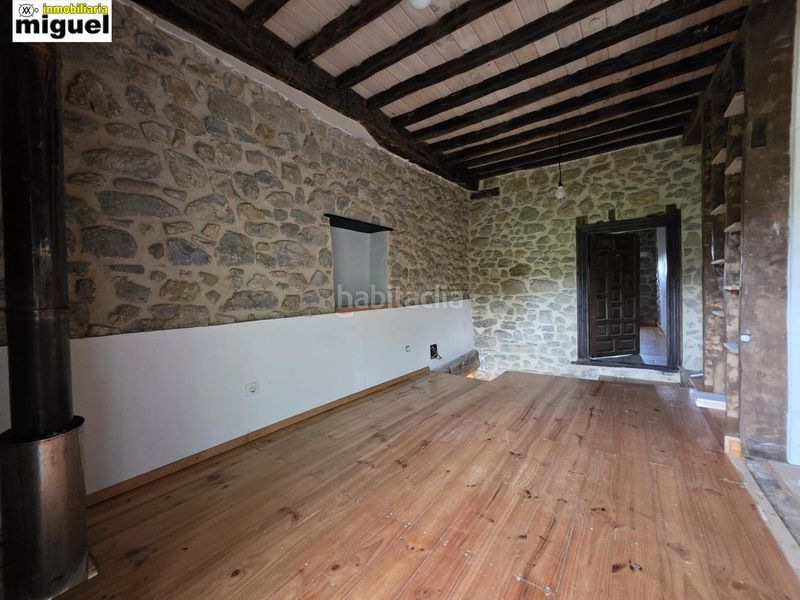 Foto 6e74a2e1-b5ce-4a60-b427-37292d3d49ce. Casa a Val de San Vicente