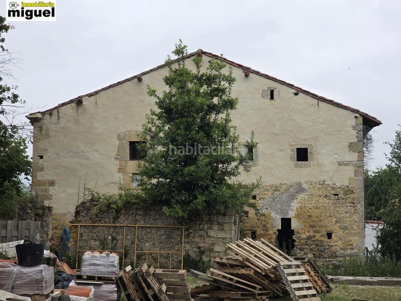 Foto beeabb7c-ae69-42ea-b265-071085d3d351. Casa a Val de San Vicente