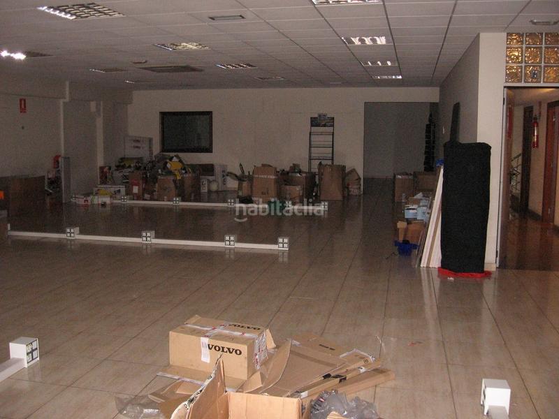 Foto f88037fa-7bde-4312-be18-e594873702bd. Location bureau dans Someso - Matogrande Coruña (A)