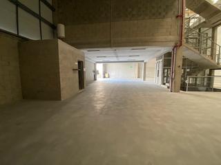 Fabrikhalle  Avenida niceto alcalá-zamora