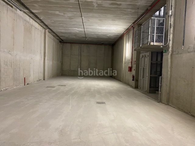 Foto 153f816a-02f5-4fbf-a936-cfb0ccc60abf. Nau industrial a Almeiras Culleredo