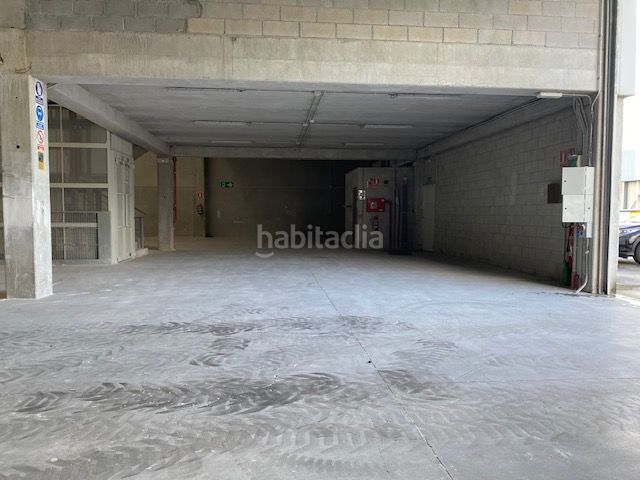 Foto 9bce428b-532d-4262-8242-88fa053fc975. Nau industrial a Almeiras Culleredo