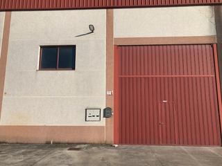 Miete Fabrikhalle  Rúa zeppelin. Nave en el poligono del espiritu santo