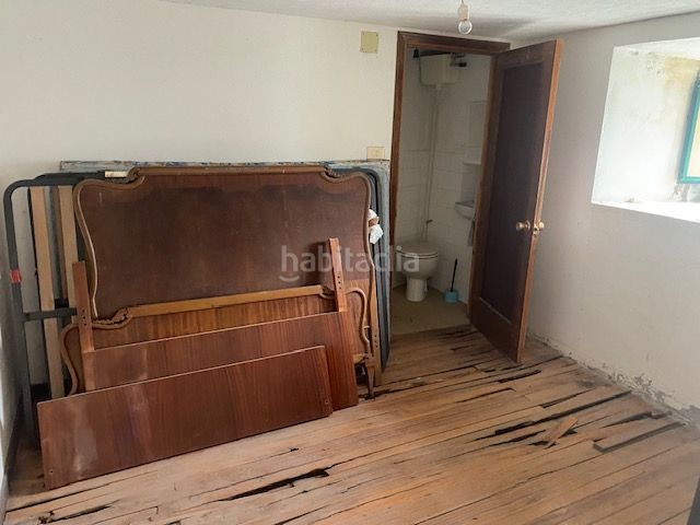 Foto a7a201ac-9e07-4121-8b12-99fe3aed8b6d. Masia amb aparcament a Aranga