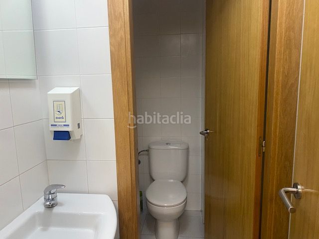 Foto a2e9d7e6-ebd4-4466-b3aa-9c3789e11b8e. Nau industrial a Bergondo