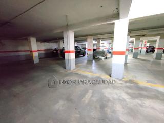 Parking coche en Los Vadillos - R. Sanitaria - Pozanos