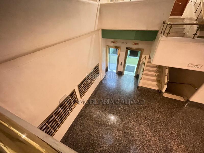 Foto 12e14284-a6f8-4cbb-b8d5-823603980bdd. Rent office space with heating in Reyes Católicos Burgos