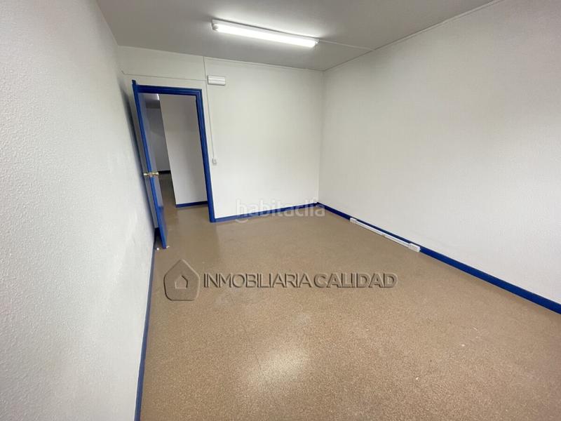 Foto 350f4e5f-1624-49cd-9d41-fd7f9552621b. Rent office space with heating in Reyes Católicos Burgos