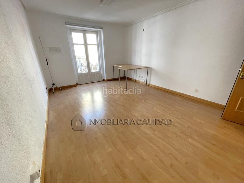 Foto 05b90585-b86d-4deb-b814-db3c5c944293. Miete büro mit heizung in Villa Pilar Burgos