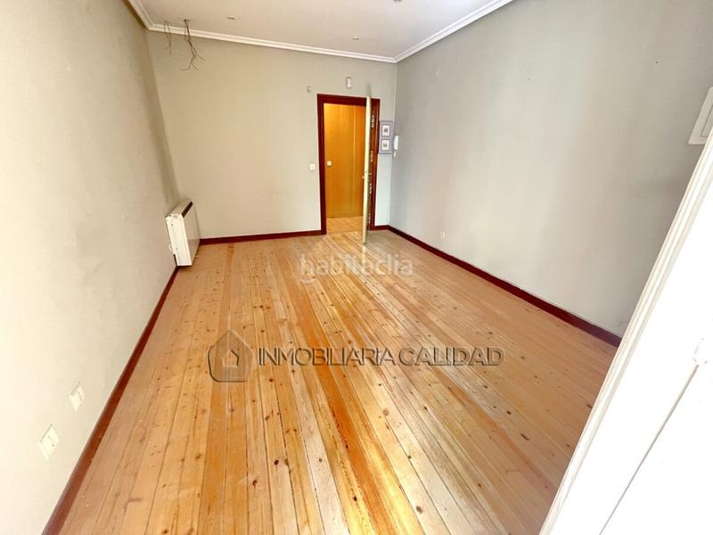 Foto c92f6342-2170-4798-afde-d366b5155b40. Miete büro mit heizung in Villa Pilar Burgos