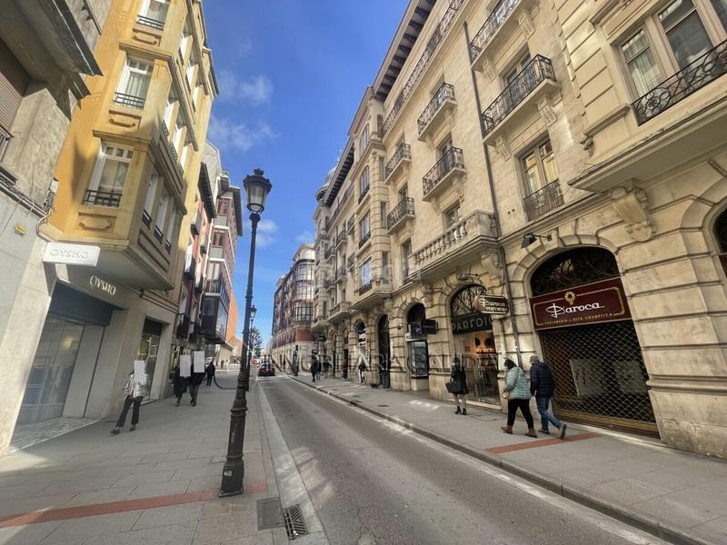 Foto 301072d6-81d0-4ed8-a4af-9178c923101d. Rent office space with heating in Villa Pilar Burgos