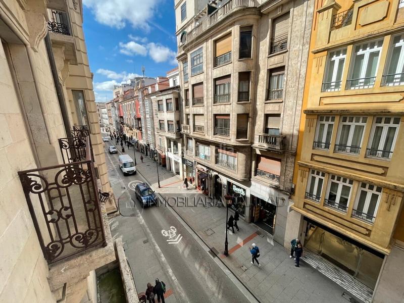 Foto f8ea1c44-9891-495b-9600-25890fe3438c. Rent office space with heating in Villa Pilar Burgos