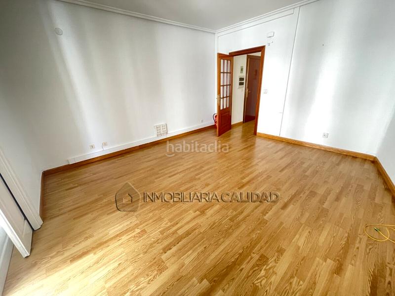Foto a2a17c73-b961-454d-874c-234f294cea57. Affitto ufficio con riscaldamento in Villa Pilar Burgos