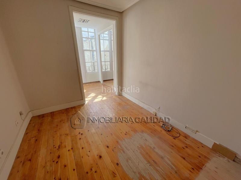 Foto cda86a85-b3fd-41ce-9d24-789da801f0c7. Affitto ufficio con riscaldamento in Villa Pilar Burgos