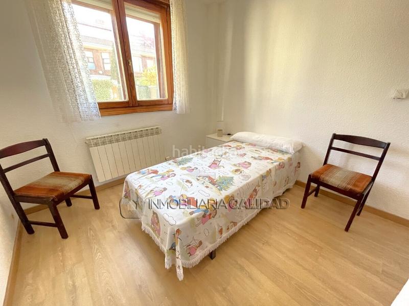 Foto 040c2d79-a358-4927-8cee-7f0a2038fdb3. Alquiler piso en Sotragero