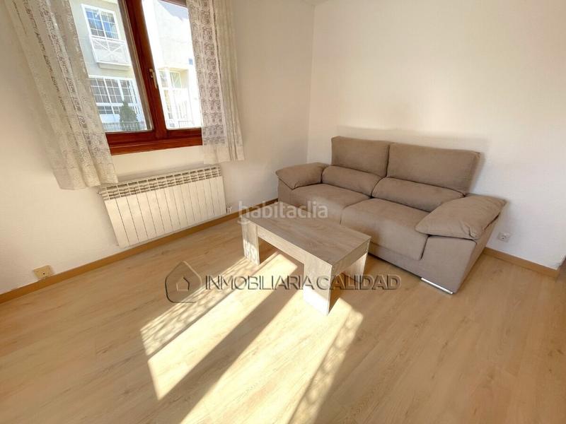 Foto b1ebb25f-e86b-4def-9e8e-5ae2f9af6de2. Alquiler piso en Sotragero