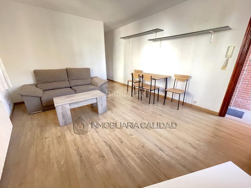 Foto ee67d83d-d8dd-46e6-8b01-654ef2a3181f. Alquiler piso en Sotragero
