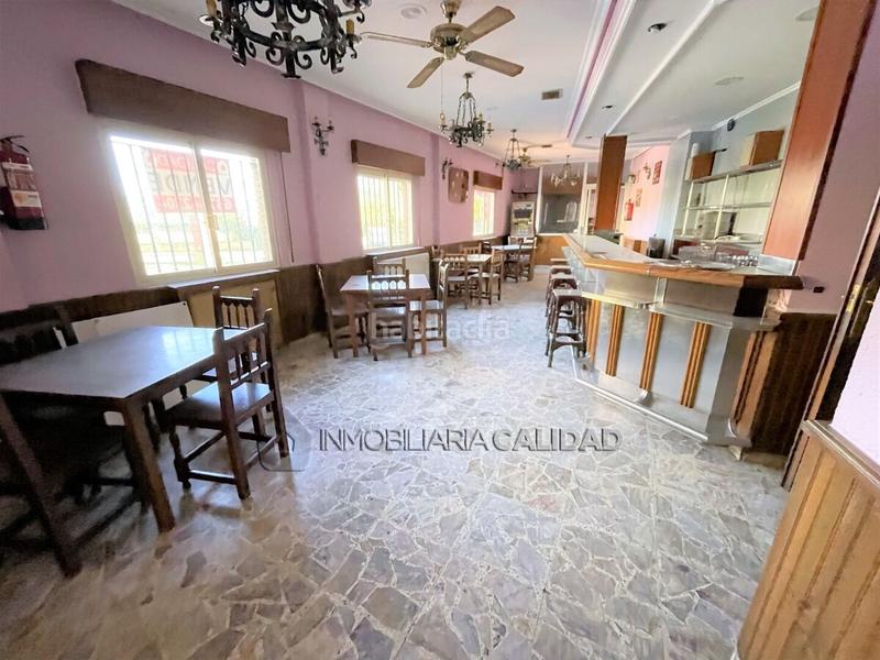Foto fcf816b9-eda6-4abd-85a9-54f35c234b89. Alquiler local comercial en Villalonquéjar Burgos