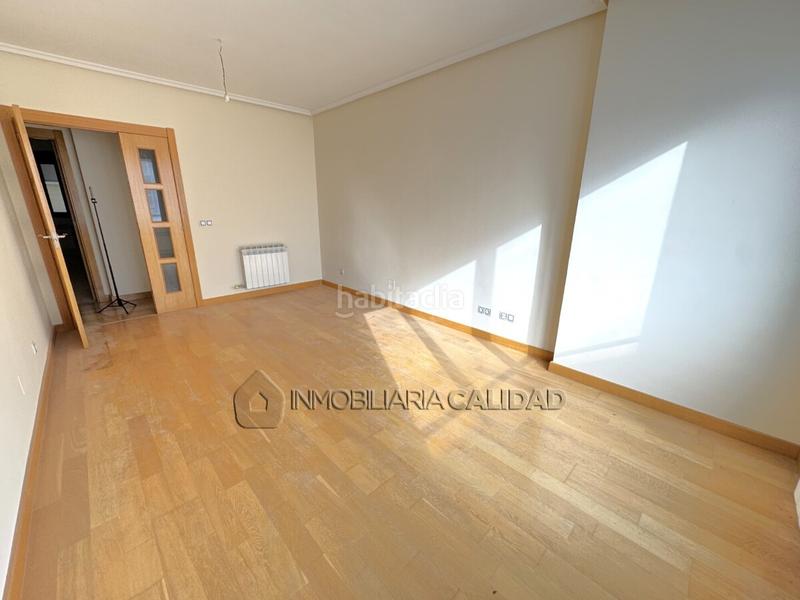 Foto 3c12493e-30f6-4c29-9f5d-684d251609b7. Flat with heating in Juan XXIII - Las Torres - G2 Burgos
