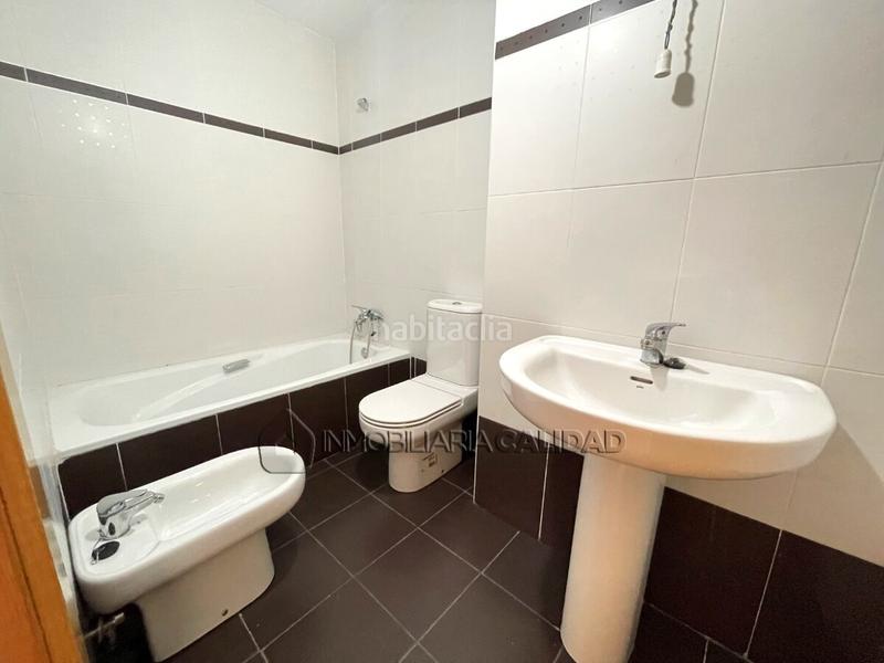 Foto fcbe624b-f1f2-493d-902c-7131c582c087. Piso en Juan XXIII - Las Torres - G2 Burgos