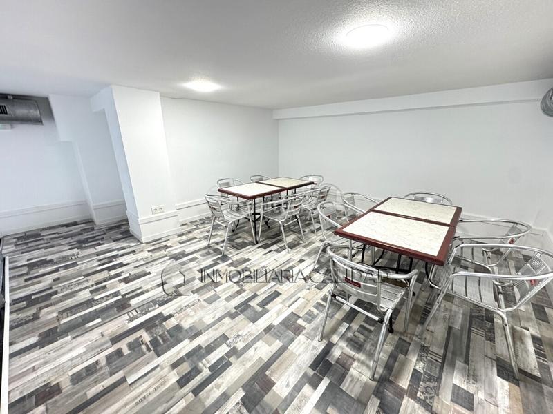 Foto 113e00b6-9363-46d6-a3af-d445e9e5ac58. Local comercial en Los Vadillos - R. Sanitaria - Pozanos Burgos