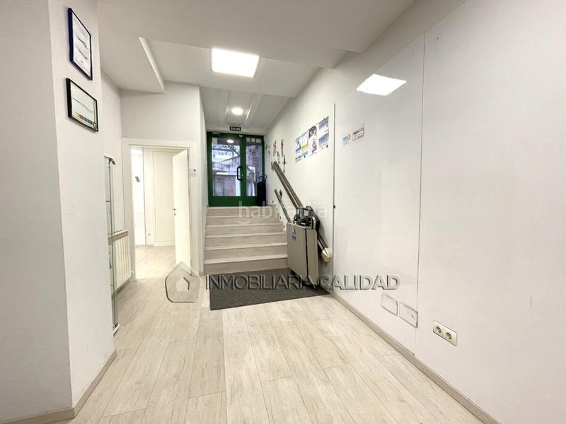 Foto 500994f4-8d27-438e-bbac-a62bb2a88fc1. Lloguer local comercial amb calefacció a Los Vadillos - R. Sanitaria - Pozanos Burgos