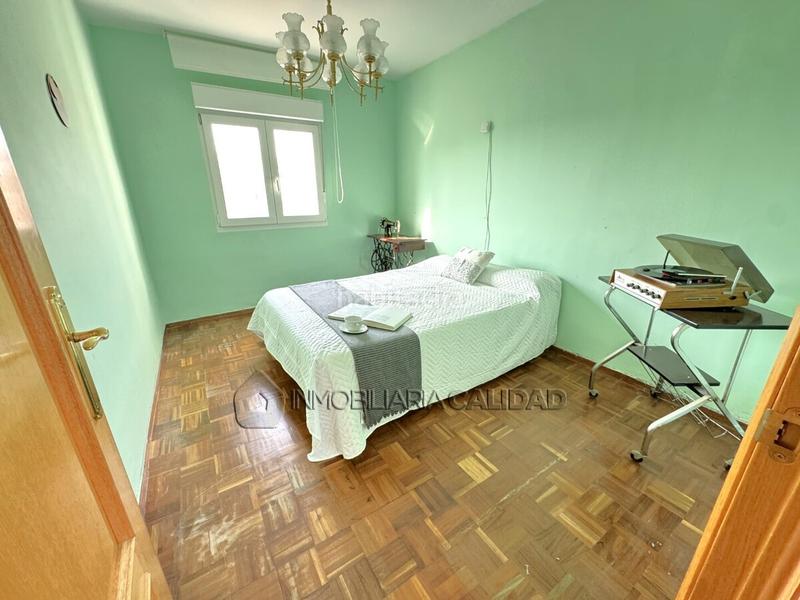 Foto 54fb456f-b60b-4e70-bf1c-05355ed6abf0. Etagenwohnung mit heizung in Gamonal - San Bruno - G9 Burgos