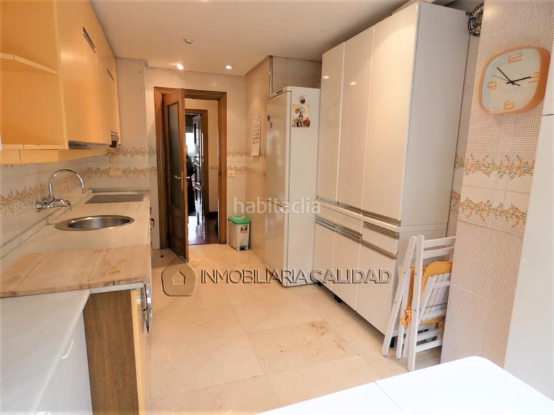 Foto c02448c2-5941-444d-b2dc-d4725cd51627. Location appartement avec chauffage parking dans Reyes Católicos Burgos