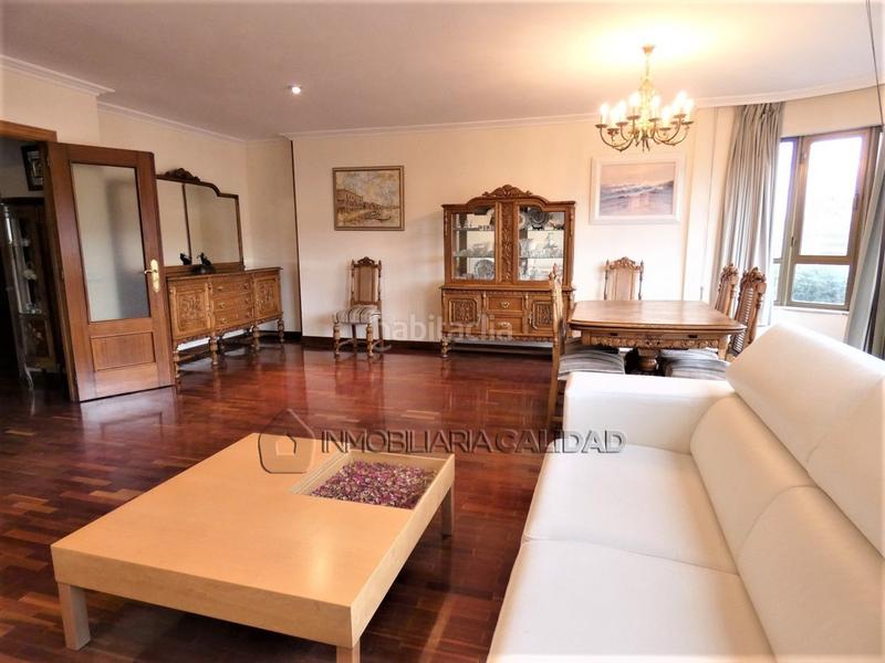 Foto c46acb35-45c8-49e2-a000-e7c2ce7fac5f. Location appartement avec chauffage parking dans Reyes Católicos Burgos