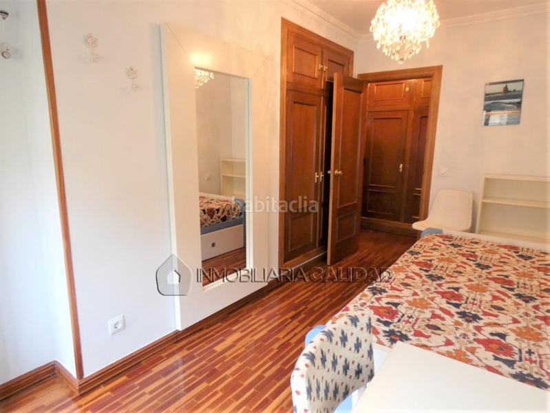 Foto df8c5c1c-08b6-4f96-94b0-6d26754d6f79. Location appartement avec chauffage parking dans Reyes Católicos Burgos