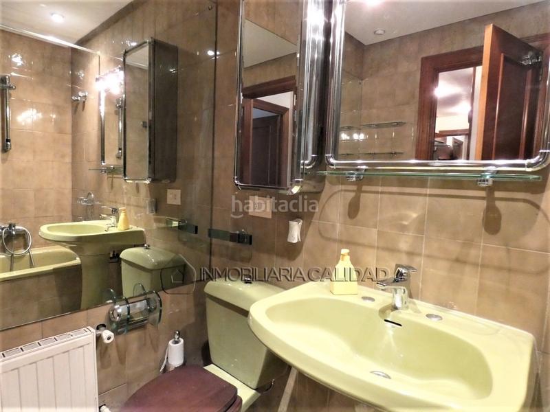 Foto ba77e3bf-df25-44d7-ace8-ada10a7cb080. Rent flat with heating parking in Reyes Católicos Burgos