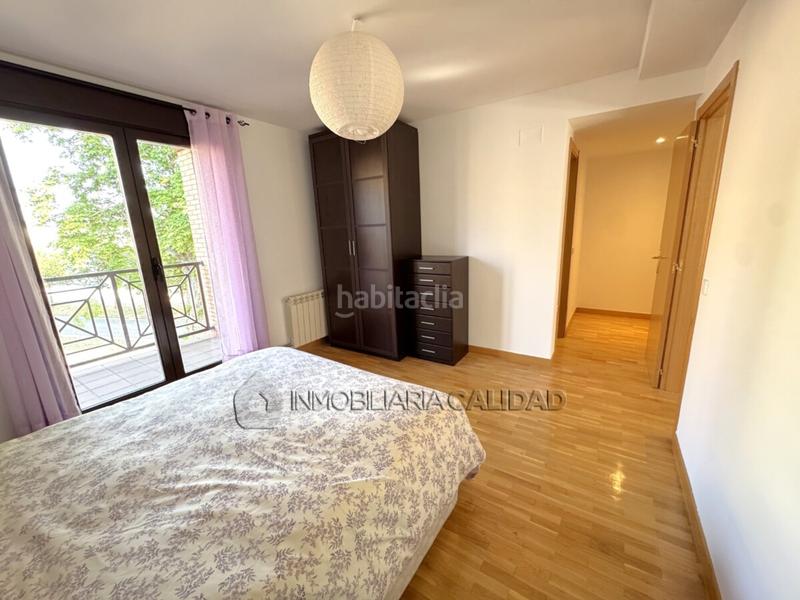 Foto cbf61887-73bb-4e9e-8d7e-6e4ae12238d1. Casa con riscaldamento in Barriada de Yagüe Burgos