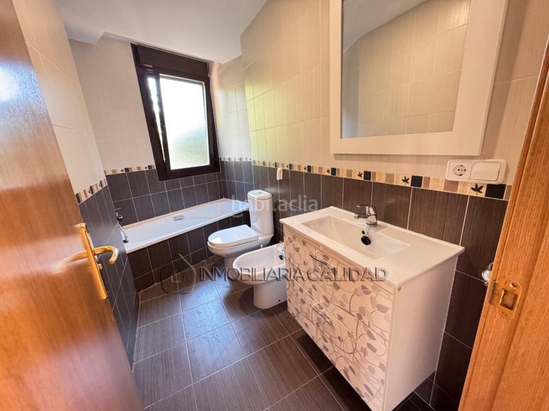 Foto f9b45830-d79f-4db3-a049-fbefa9b537fa. Maison avec chauffage dans Barriada de Yagüe Burgos